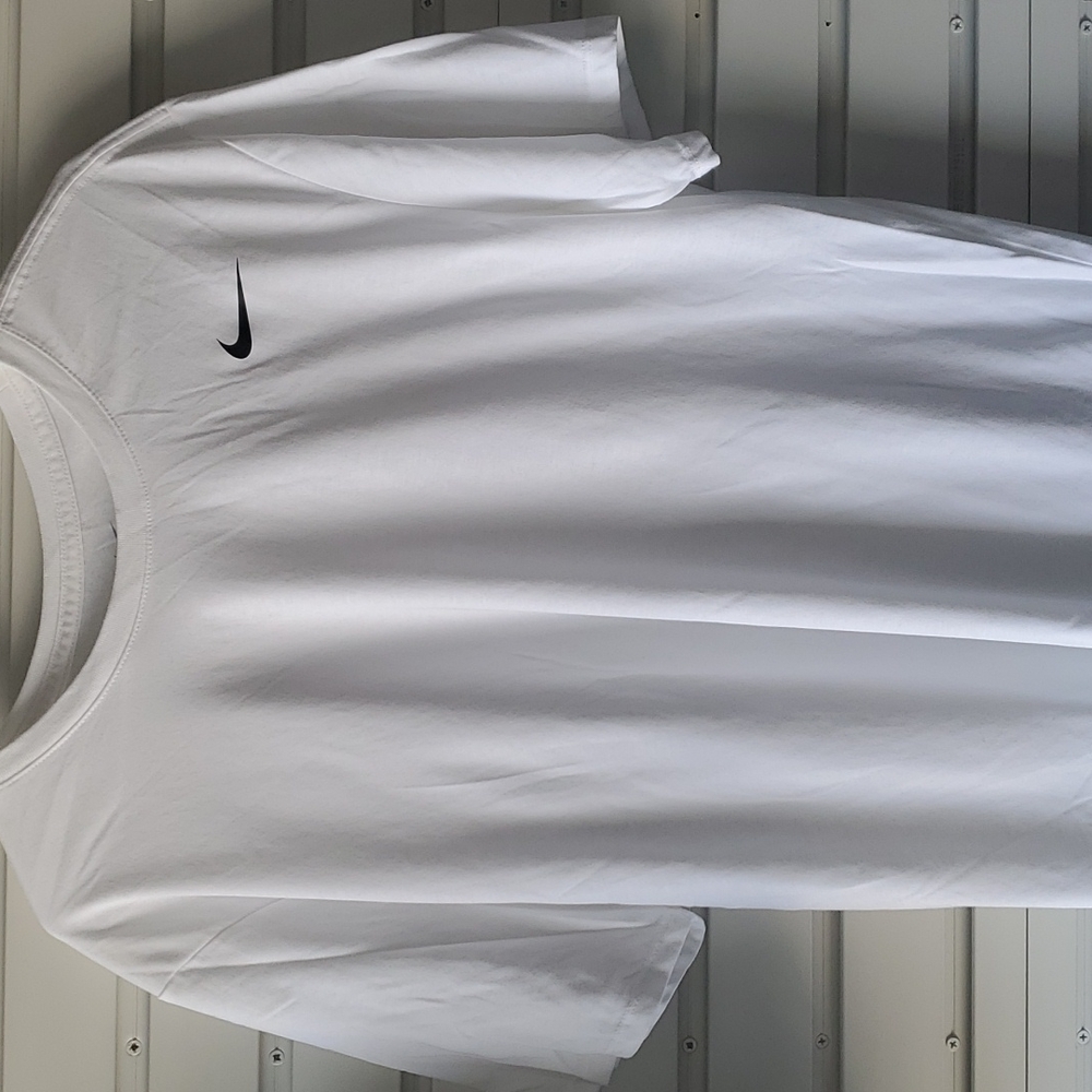 Men's Nike Tee